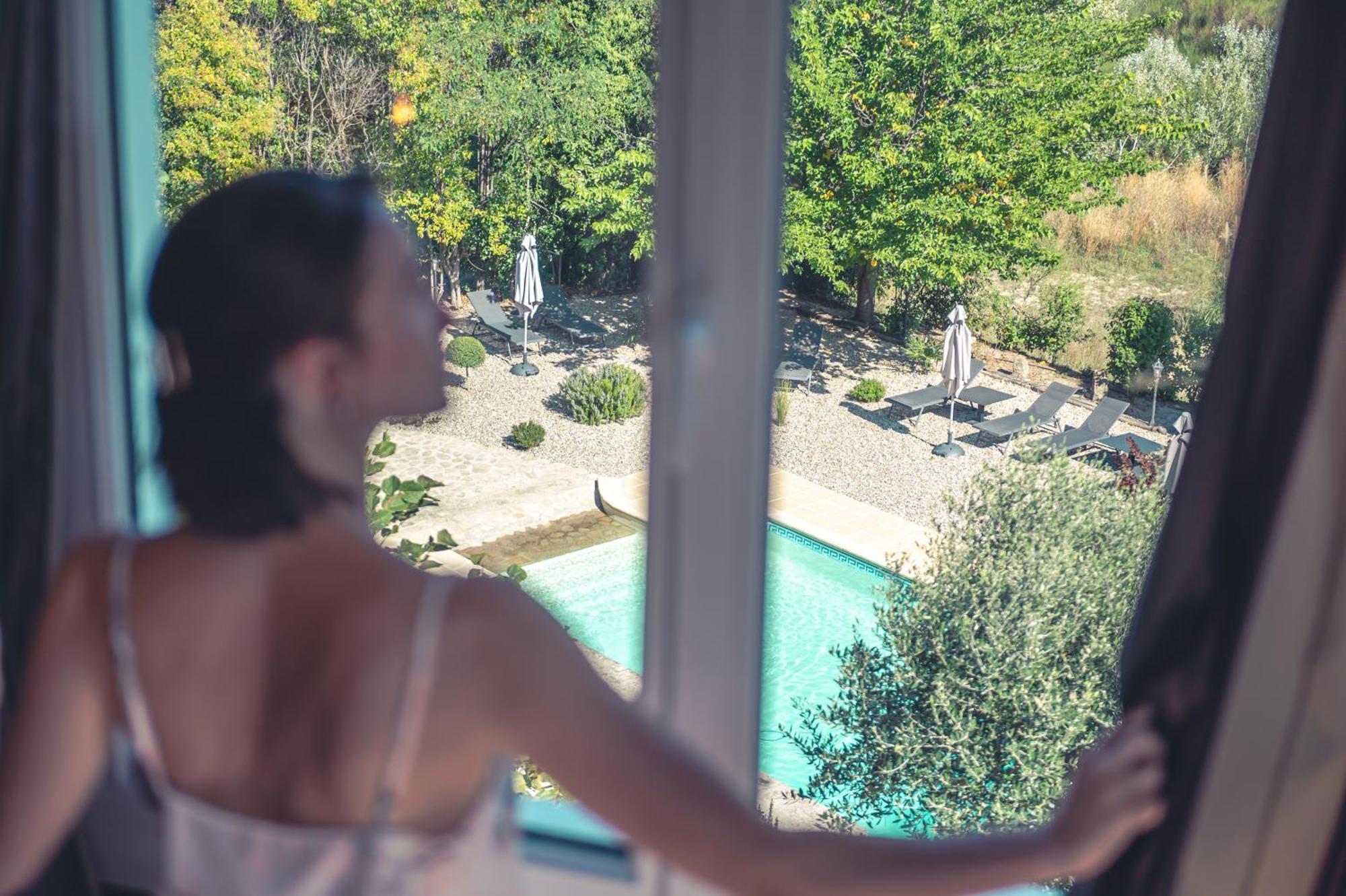 Logis Hotel Restaurant Le Plantevin Propiac Buitenkant foto