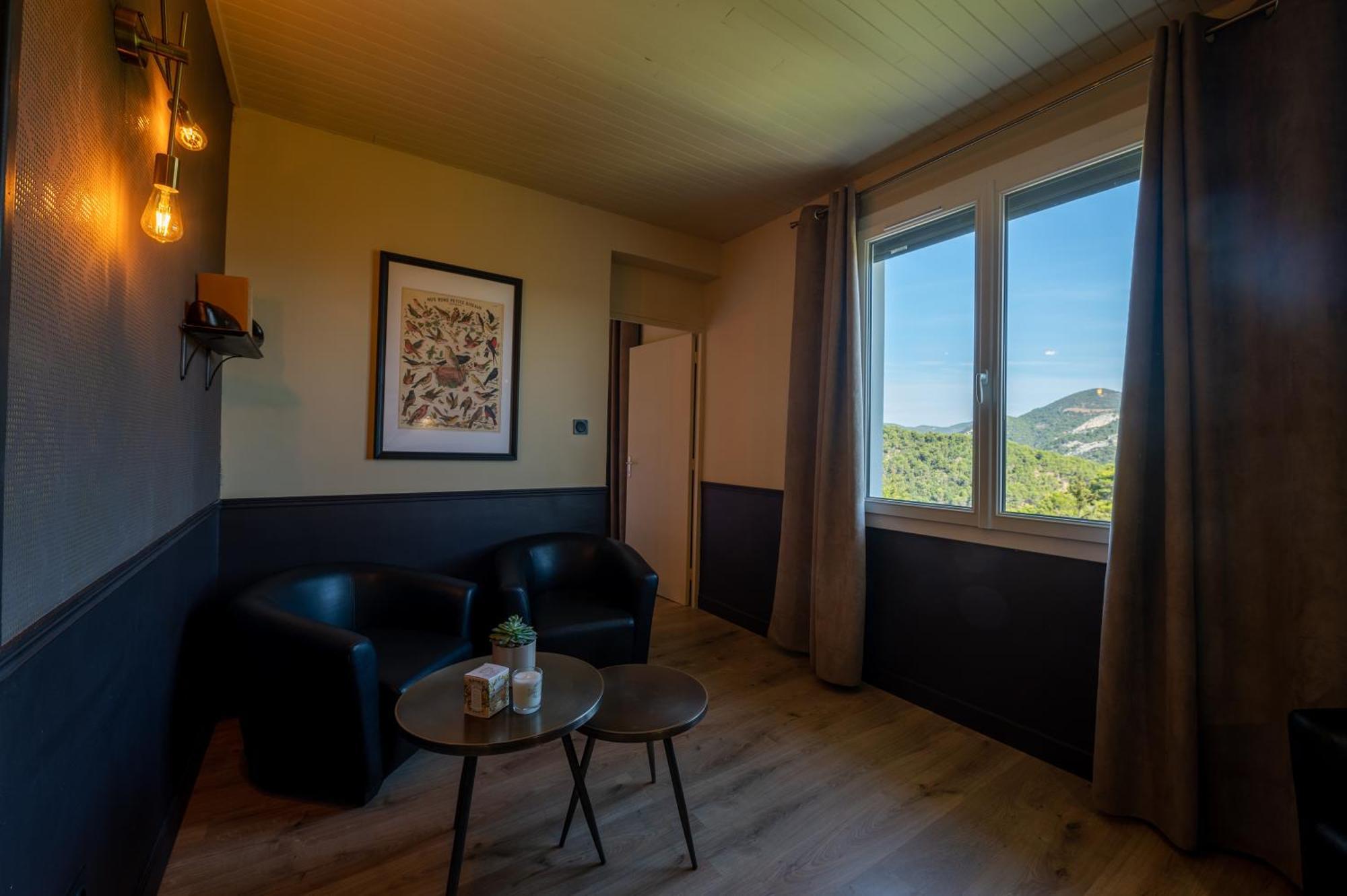 Logis Hotel Restaurant Le Plantevin Propiac Buitenkant foto